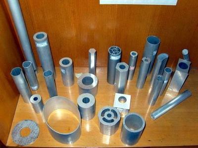 不銹鋼管材采購(gòu)指南 從無(wú)縫管到精密毛細(xì)管的專(zhuān)業(yè)選擇與市場(chǎng)探析